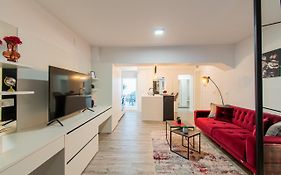 Flexible Selfcheckins 45 - Zagreb - New - Center