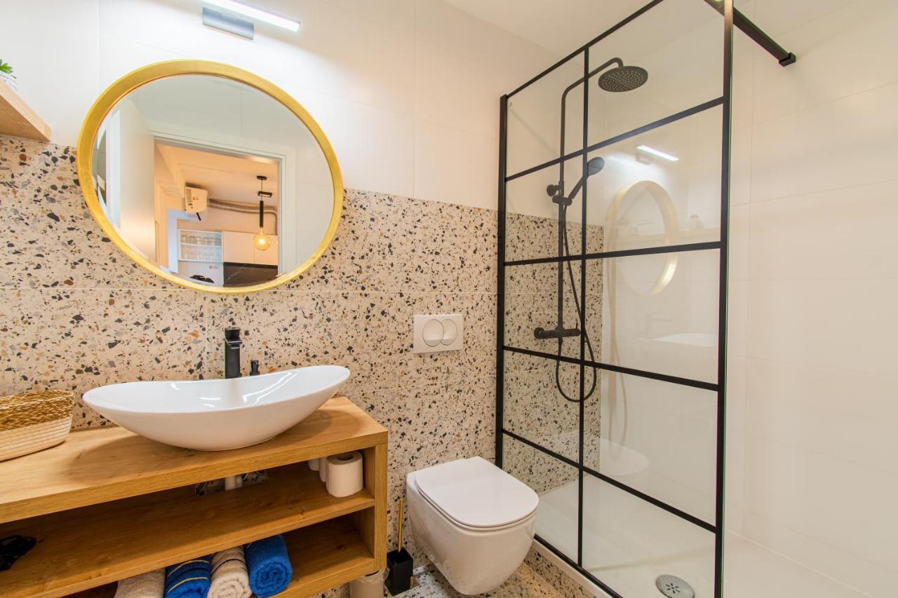 Flexible Selfcheckins 45 - Zagreb - New - Center Appartement Buitenkant foto