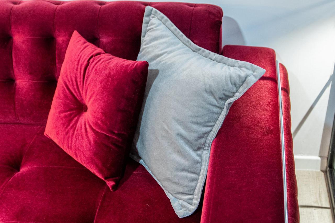 Flexible Selfcheckins 45 - Zagreb - New - Center Appartement Buitenkant foto