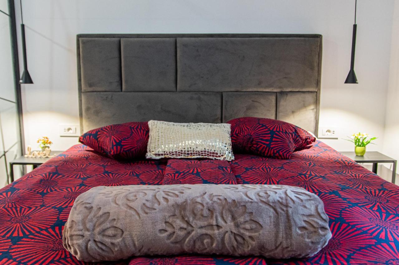 Flexible Selfcheckins 45 - Zagreb - New - Center Appartement Buitenkant foto